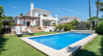 A Beautiful 4-Bedroom Villa in La Paloma, Between Sotogrande and La Duquesa